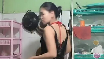 Modele De Cam Vietnameze Pe Platforma Bigo Live - Partea 1